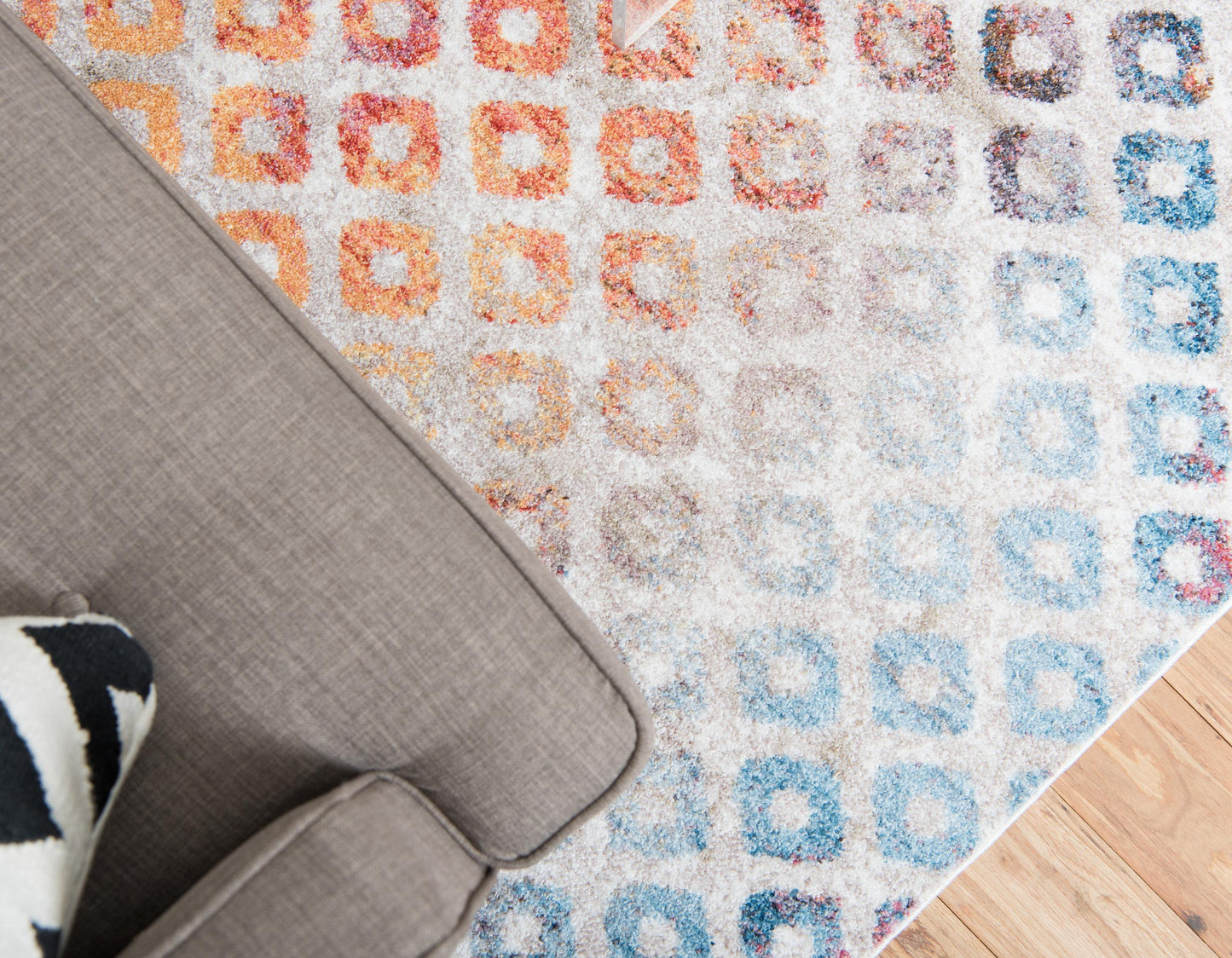 Devan - Rainbow Square Pattern Rug